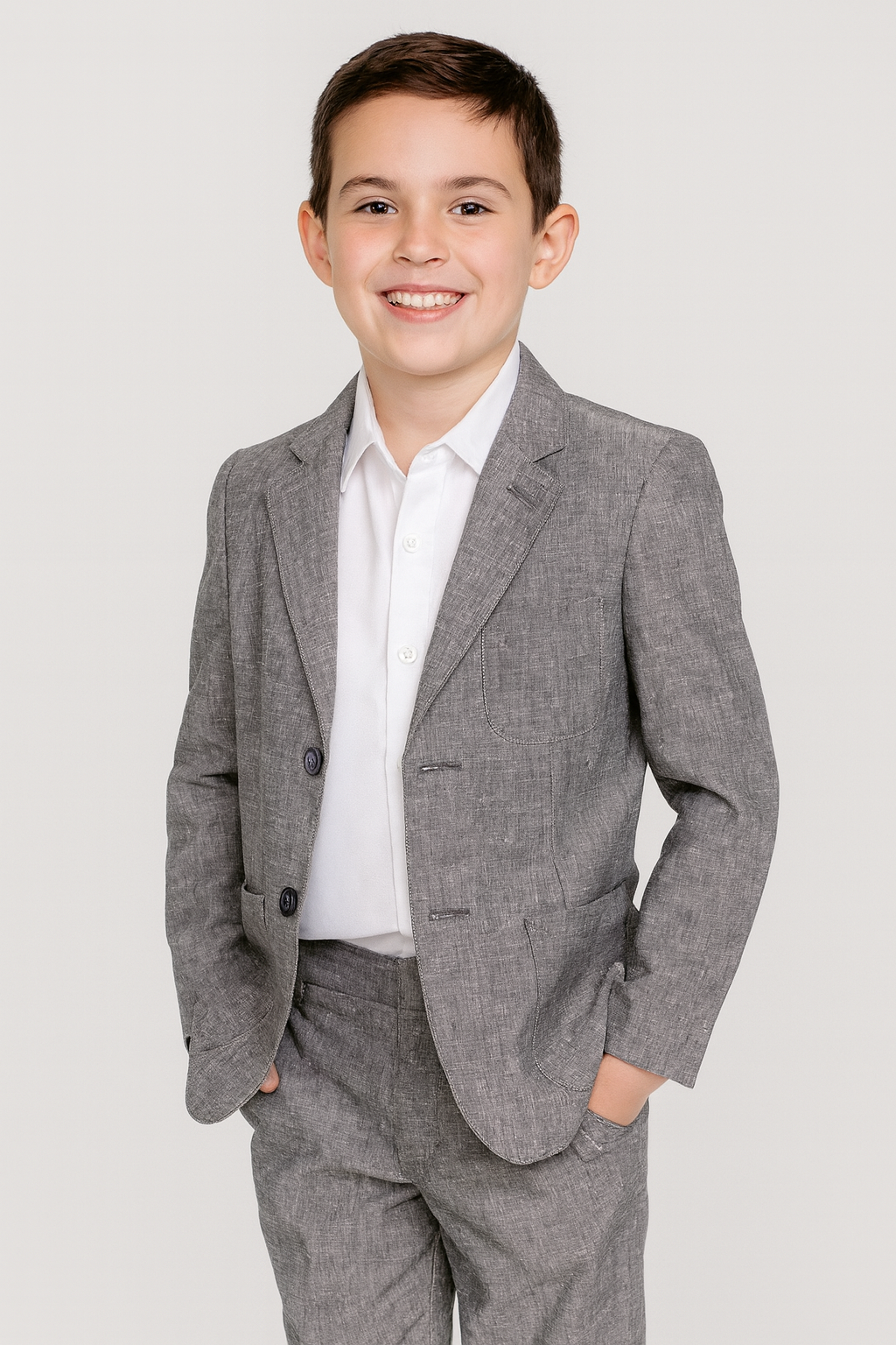 Sophisticated boys' grey linen suit with jacket and pants, ideal for ring bearers at weddings and formal occasions. Comfortable fit for kids sizes 4T to 20.