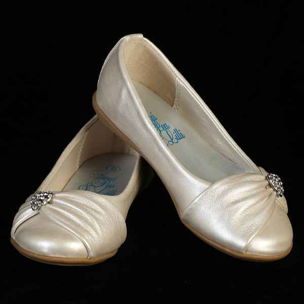 Wendy-B girls occasion flats — Wendy Ivory
