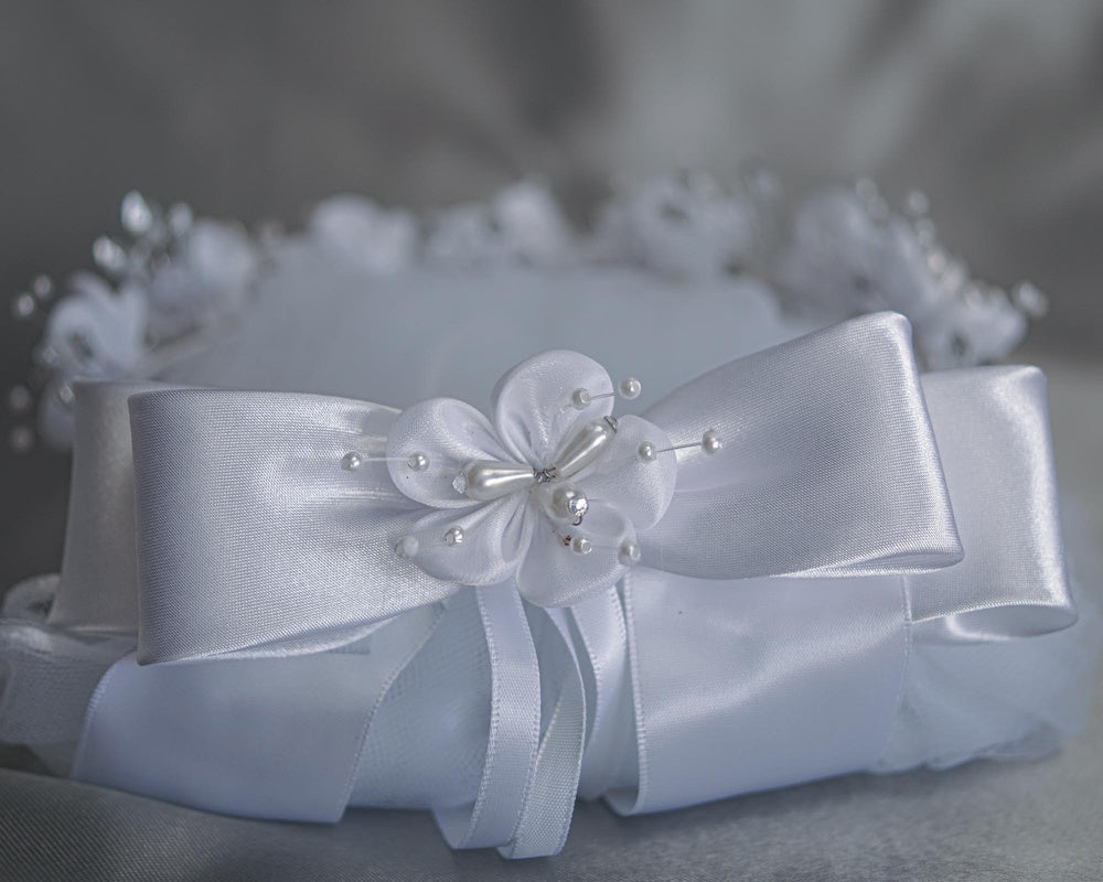 T-500 - 24" Satin Flower, Pearl & Rhinestone Communion Veil - white - T 500 CB Back
