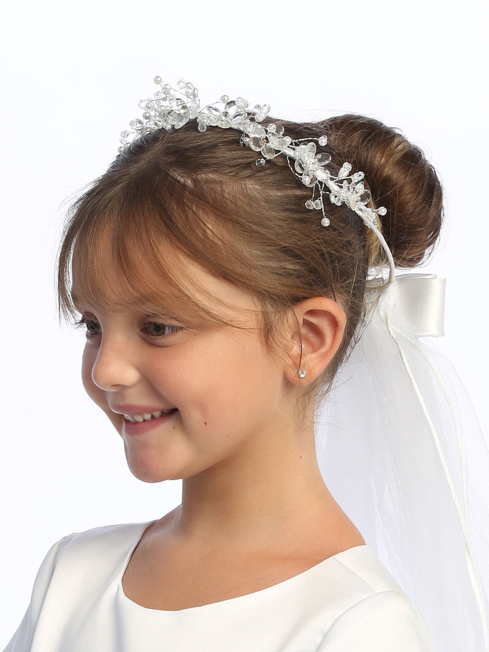 T-29 - 24" Crystal Flower & Bead Communion Veil - white - T 29 FRONT