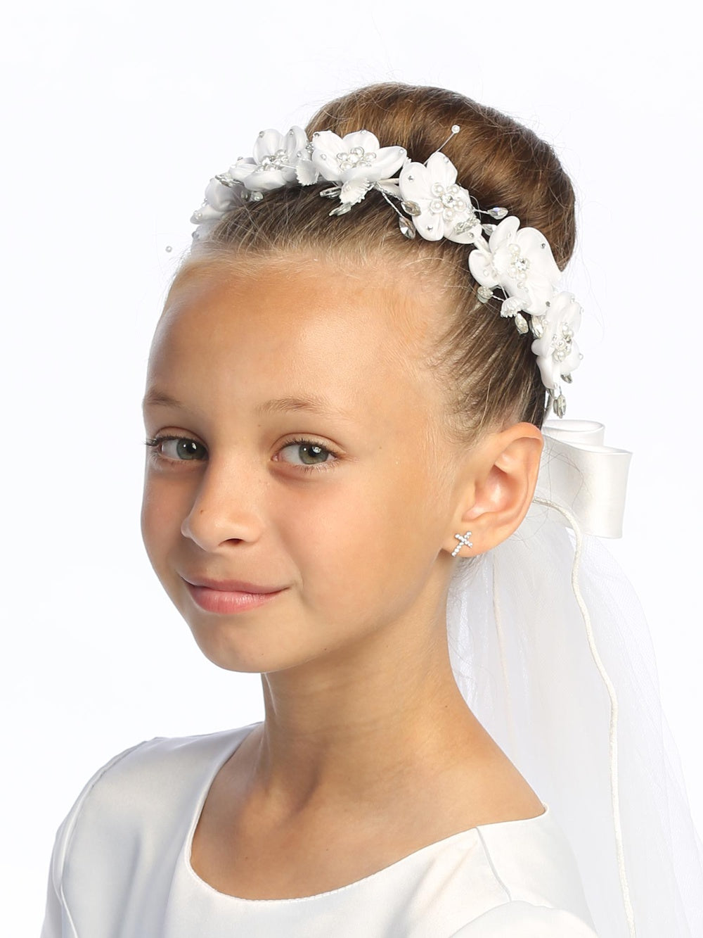 T-460 - 24" Organza Flower, Pearl & Rhinestone Communion Veil - white - T 460 1
